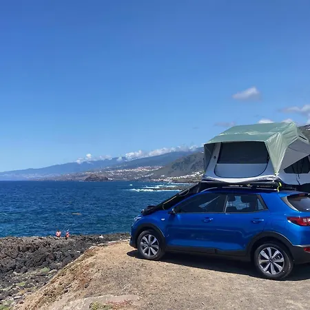 Rooftop Tent With New Car Luxuszelt