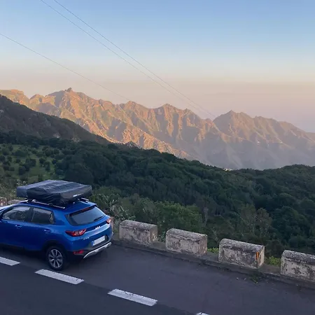 Rooftop Tent - The Views Of The Island Luxuszelt